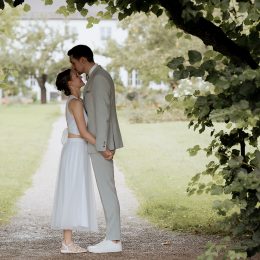 Eine emotionale Sommerhochzeit im Dachauer Rathaus und Dachauer Schloss Griechische Hochzeit in München
