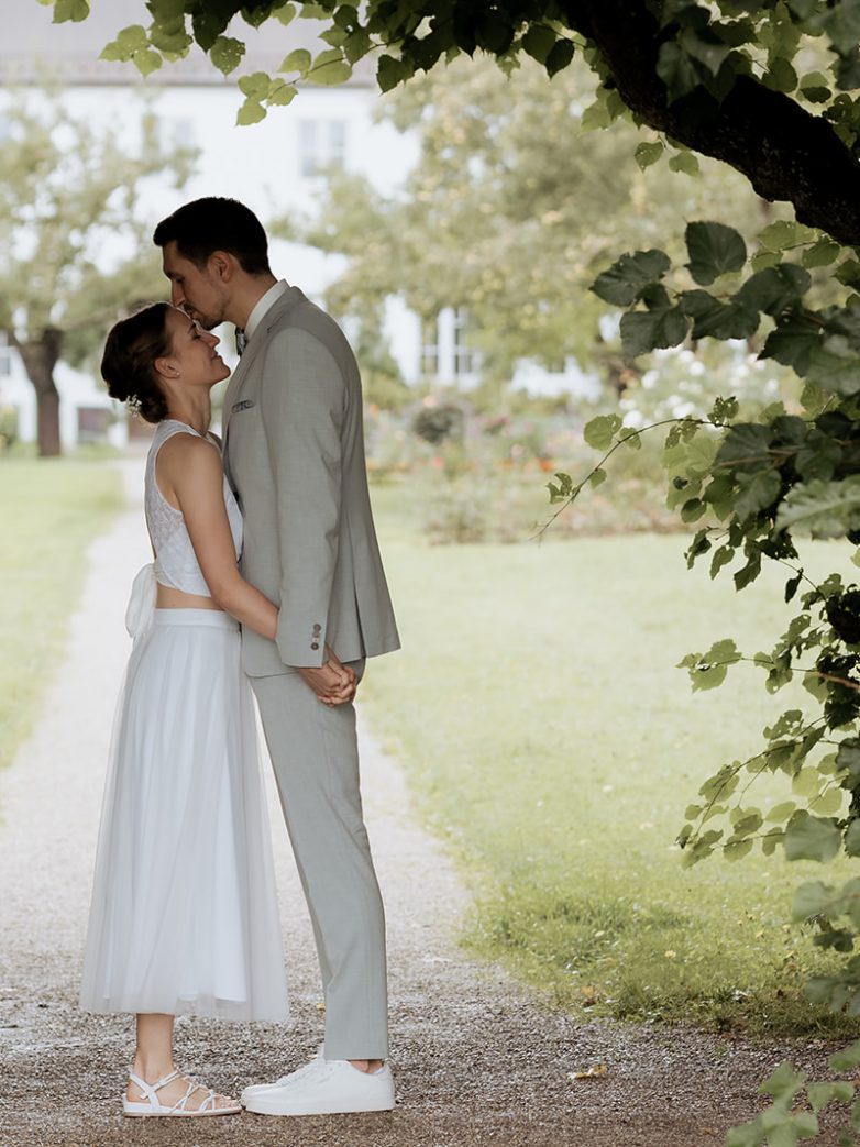 Eine emotionale Sommerhochzeit im Dachauer Rathaus und Dachauer Schloss Eine emotionale Sommerhochzeit im Dachauer Rathaus und Dachauer Schloss